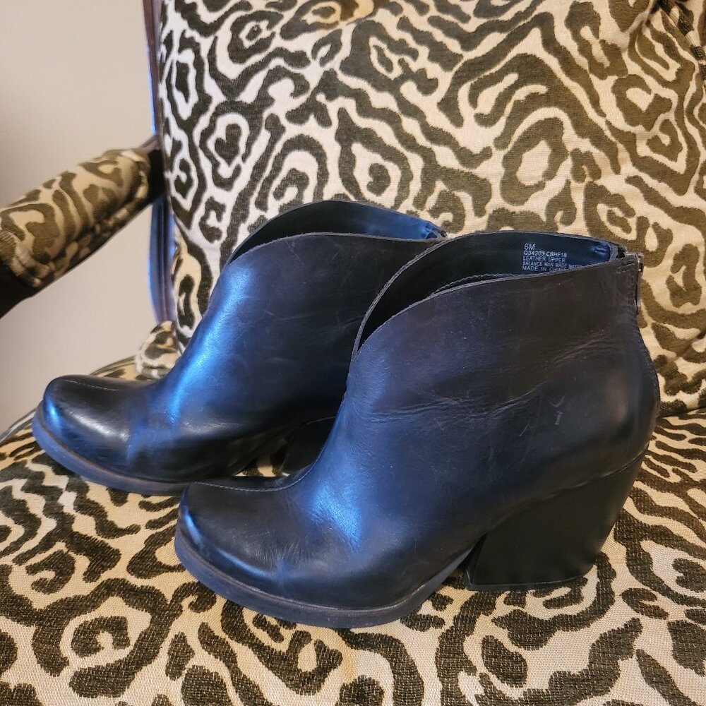 KORK Leather Booties BLACK